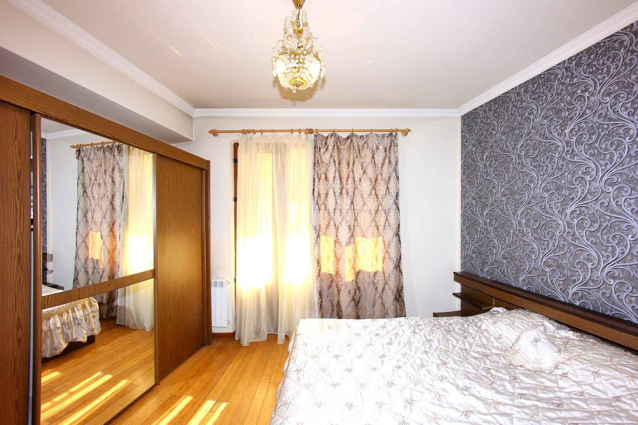 Фотографии номера Апартаменты с 1 спальней в  Arm Hostel Ереван